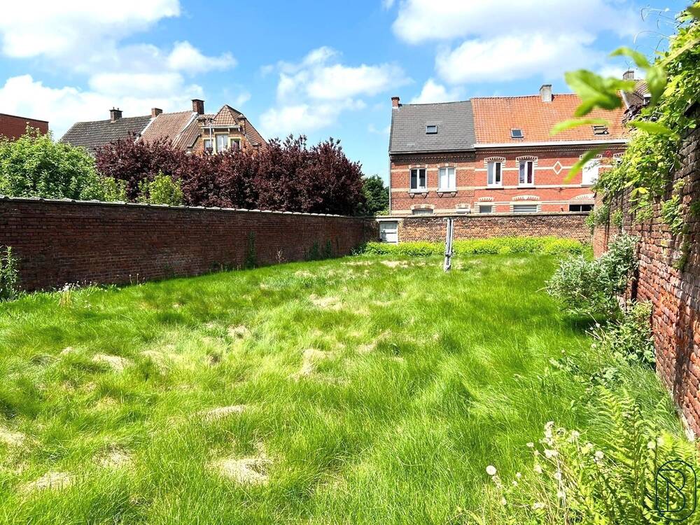 Grond te  koop in Ronse 9600 135000.00€  slaapkamers m² - Zoekertje 523883
