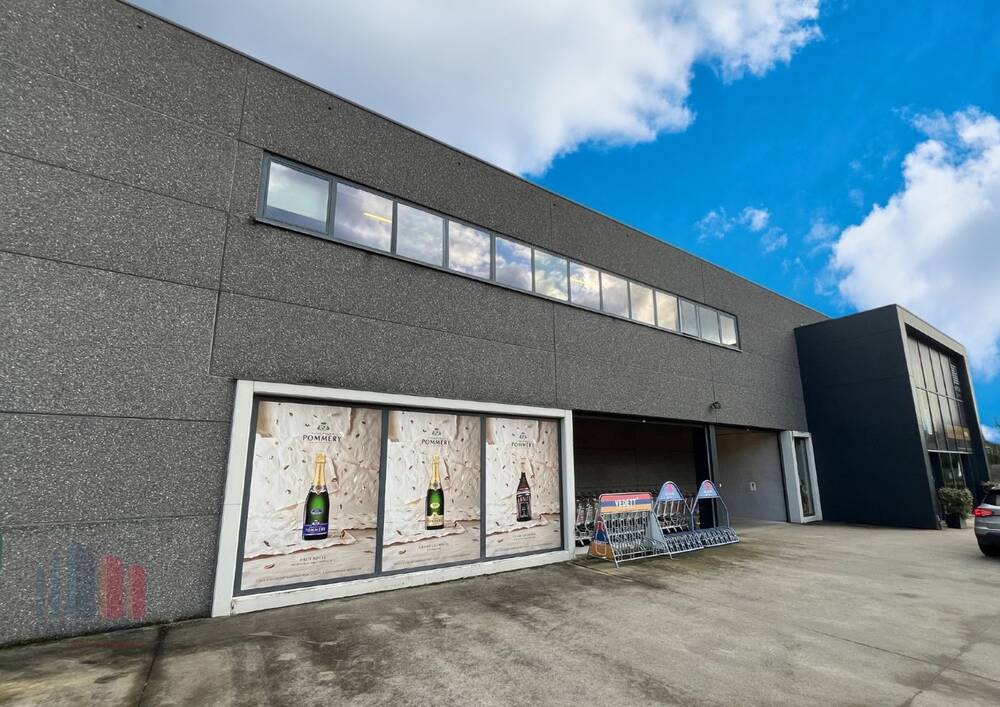 Handelszaak te  huur in Melle 9090 3637.00€  slaapkamers 473.00m² - Zoekertje 524321