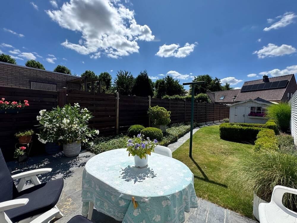 Huis te koop in Zulte 9870 230000.00€ 2 slaapkamers m² - Zoekertje 524186