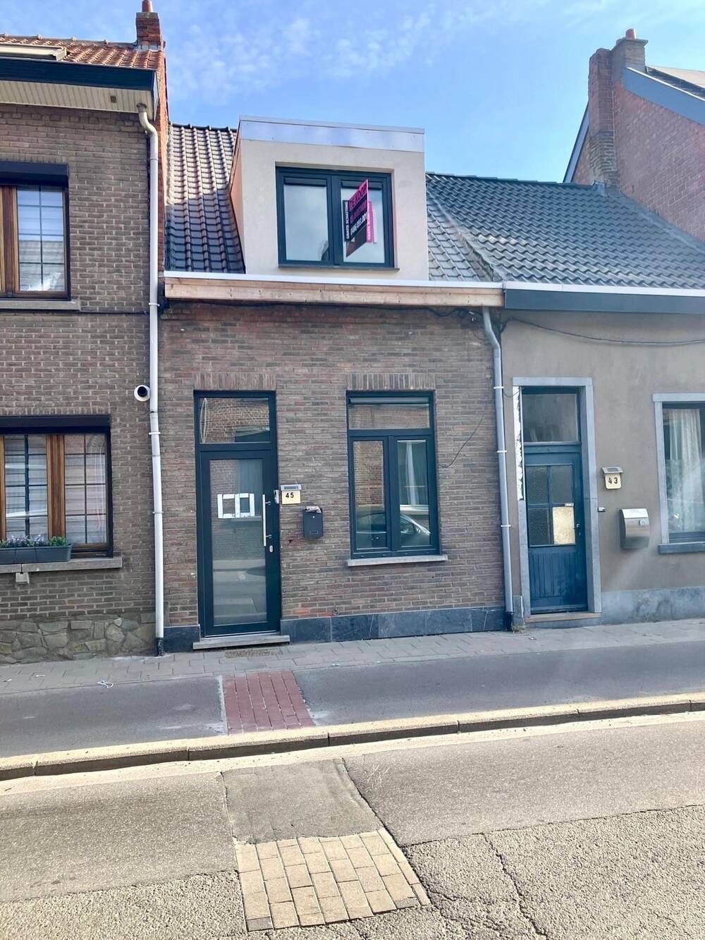 Huis te  koop in Temse 9140 316000.00€ 2 slaapkamers 140.00m² - Zoekertje 524630