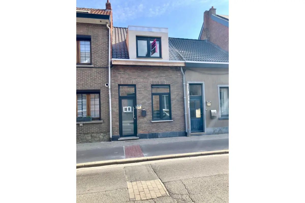 Huis te  koop in Temse 9140 316000.00€ 2 slaapkamers 140.00m² - Zoekertje 524630