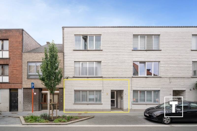 Appartement te koop in Sint-Niklaas 9100 145000.00€ 2 slaapkamers 67.00m² - Zoekertje 524353