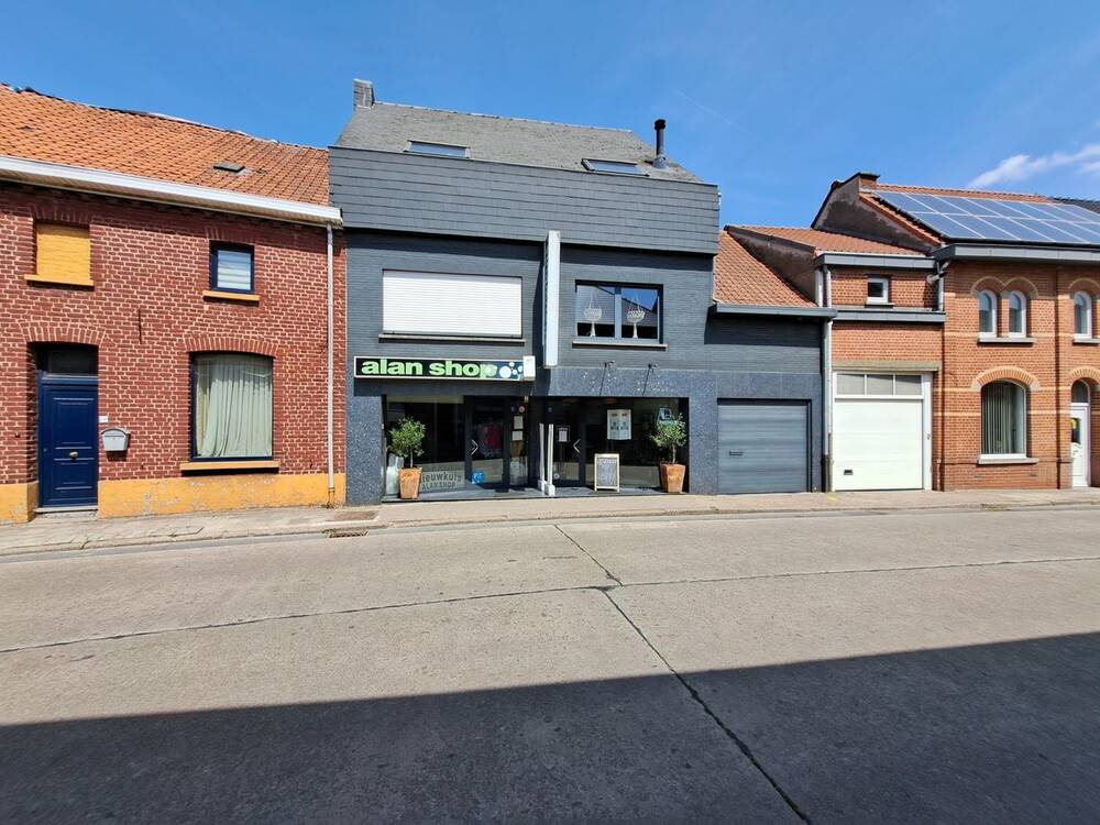 Handelszaak te  huur in Herzele 9550 600.00€  slaapkamers m² - Zoekertje 524813