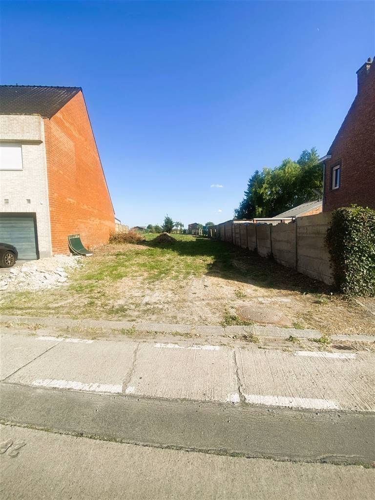 Grond te koop in Lebbeke 9280 169000.00€ slaapkamers m² - Zoekertje 527885