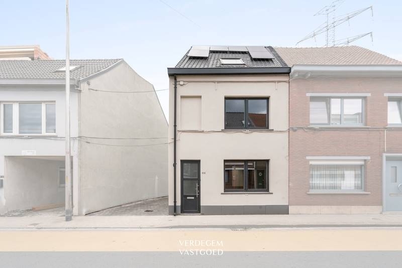 Huis te koop in Wondelgem 9032 369000.00€ 3 slaapkamers 164.00m² - Zoekertje 528034