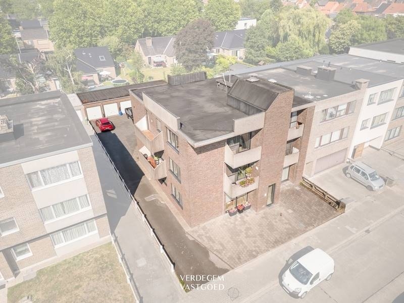 Appartement te  koop in Zwijnaarde 9052 268000.00€ 2 slaapkamers 93.00m² - Zoekertje 528032