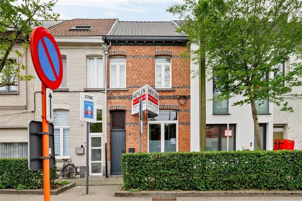 Huis te koop in Sint-Niklaas 9100 269000.00€ 3 slaapkamers 115.00m² - Zoekertje 526145