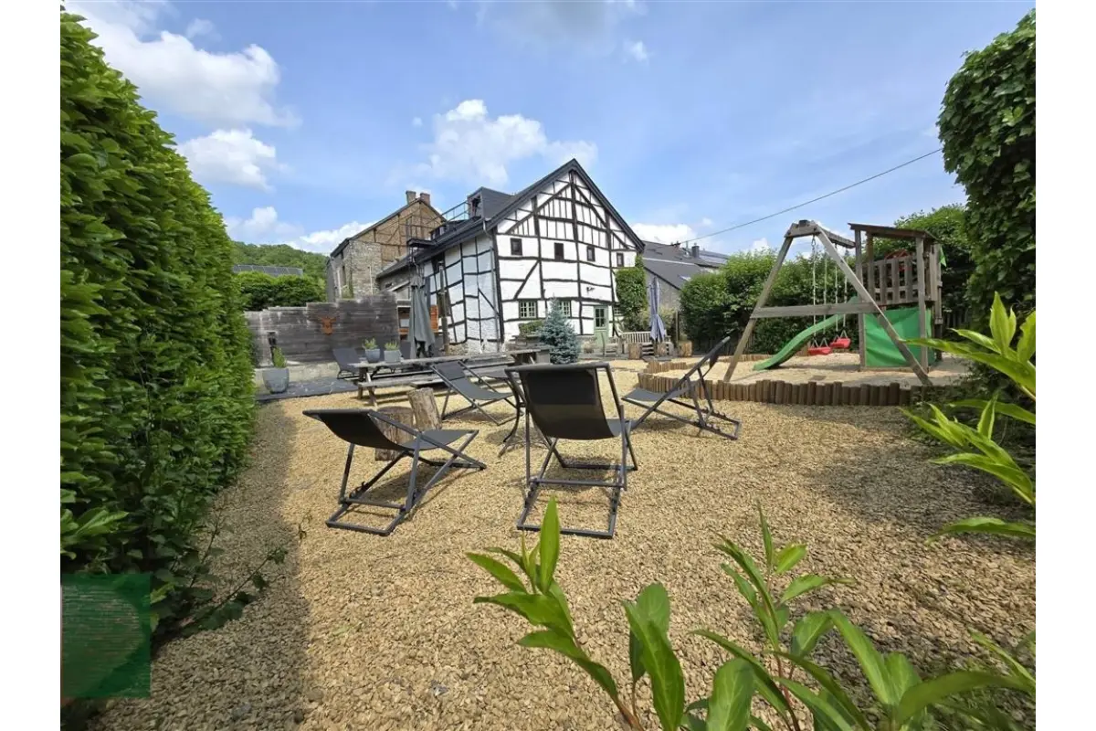 Huis te  in Bende 6941 390000.00€ 4 slaapkamers 105.00m² - Zoekertje 527754