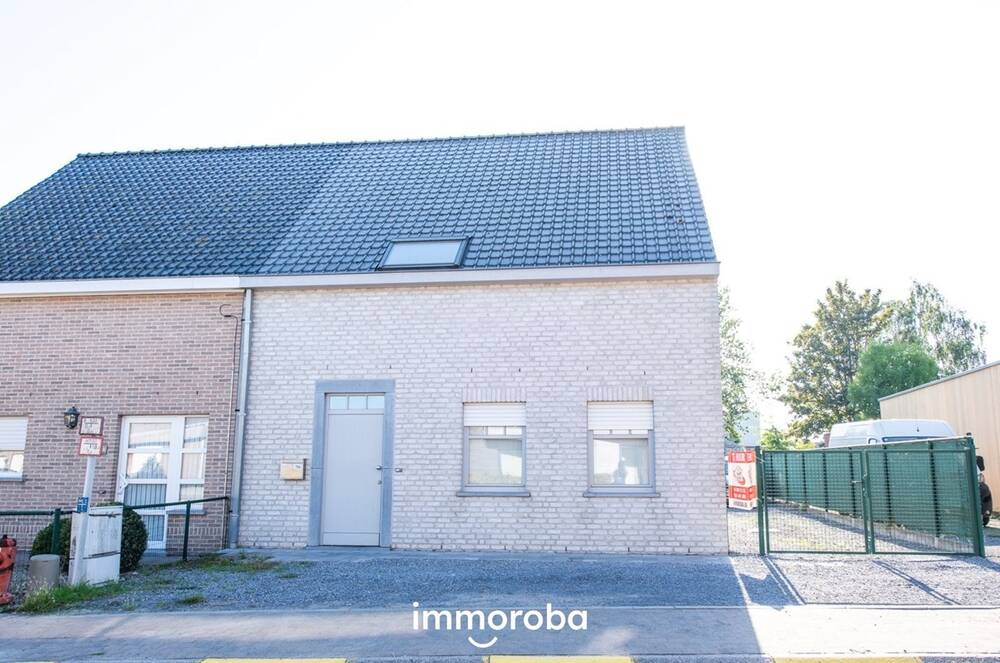 Huis te huur in Zulte 9870 990.00€ 3 slaapkamers m² - Zoekertje 526362