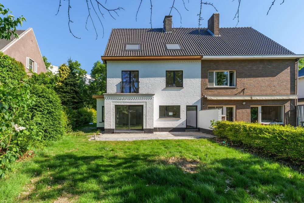 Huis te koop in Gent 9000 1295000.00€ 3 slaapkamers m² - Zoekertje 528556