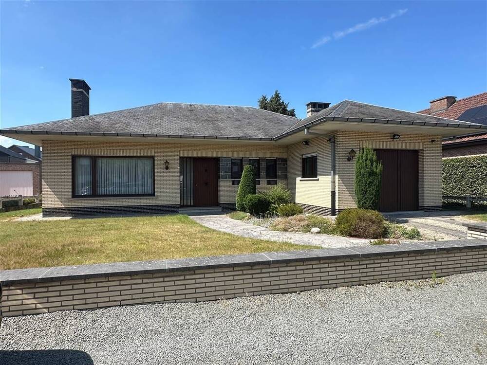Huis te  koop in Zottegem 9620 325000.00€ 3 slaapkamers 186.00m² - Zoekertje 528779