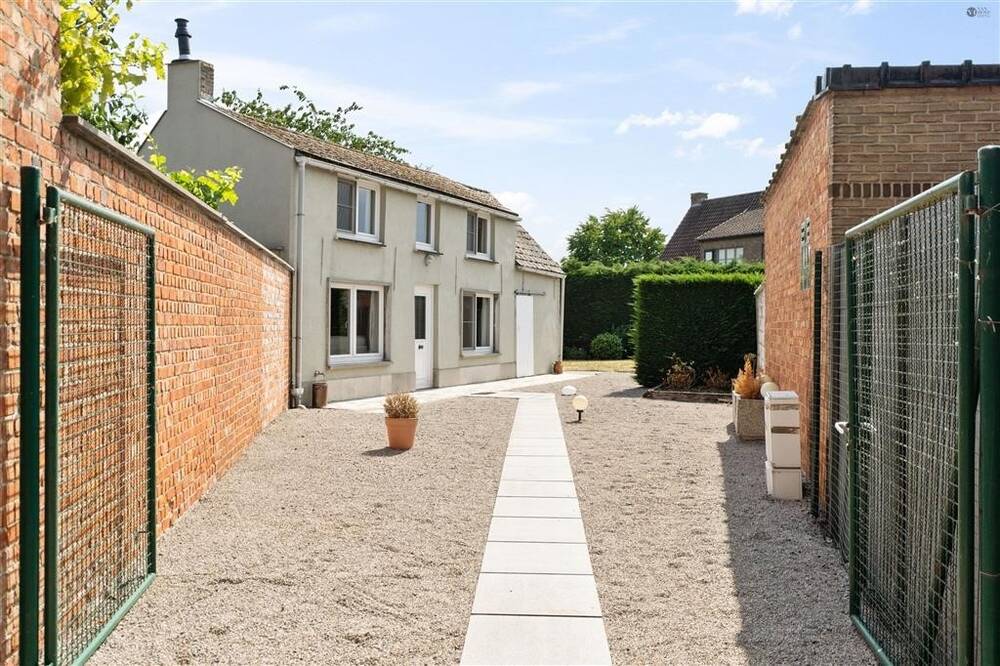 Huis te koop in Berlare 9290 169000.00€ 1 slaapkamers 90.00m² - Zoekertje 529457