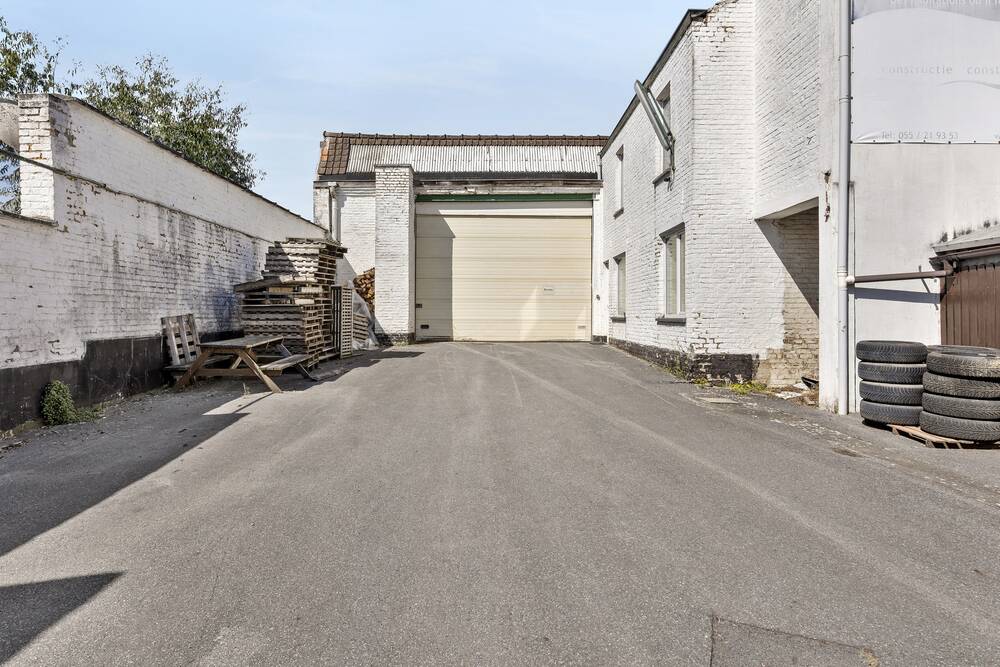 Handelszaak te koop in Ronse 9600 265000.00€ slaapkamers 400.00m² - Zoekertje 531173