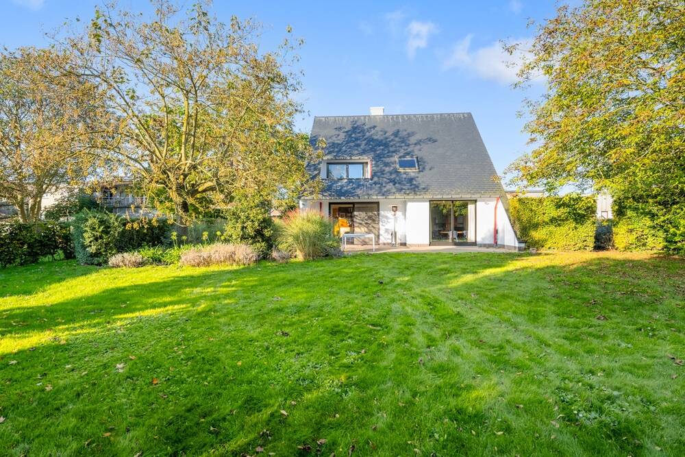 Huis te koop in Assenede 9960 765000.00€ 4 slaapkamers 245.00m² - Zoekertje 530509