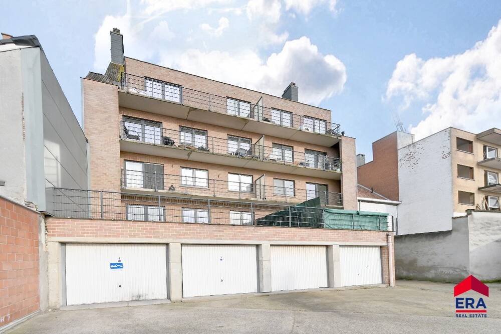 Penthouse te  koop in Eeklo 9900 139500.00€ 1 slaapkamers 54.00m² - Zoekertje 530655