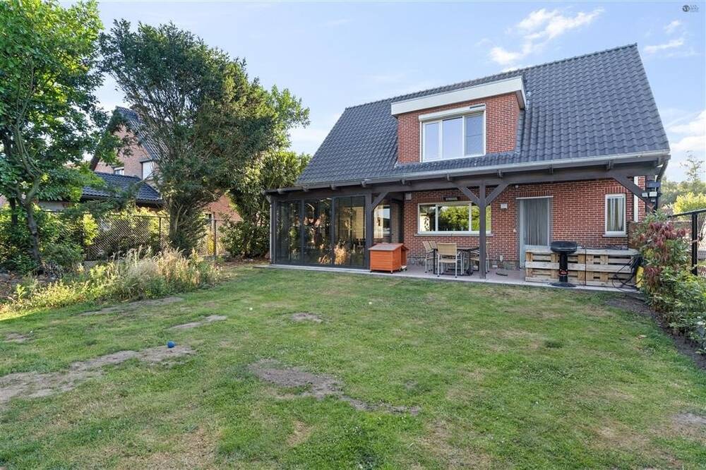 Huis te  koop in Stekene 9190 489000.00€ 3 slaapkamers 207.00m² - Zoekertje 533658