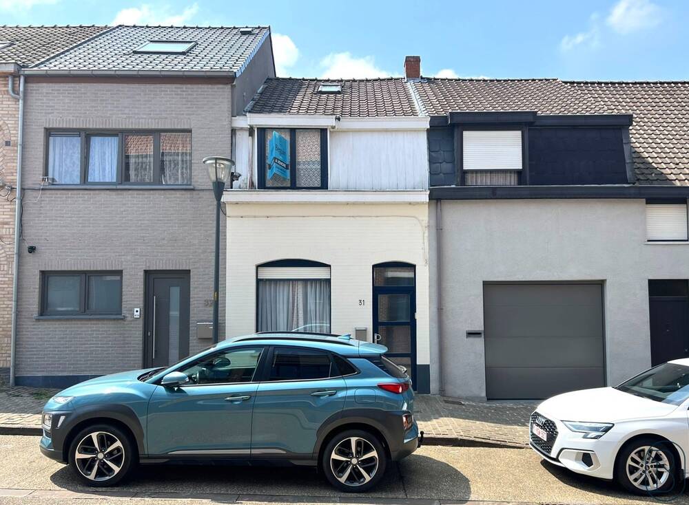 Huis te  koop in Ronse 9600 148000.00€ 2 slaapkamers 120.00m² - Zoekertje 533662