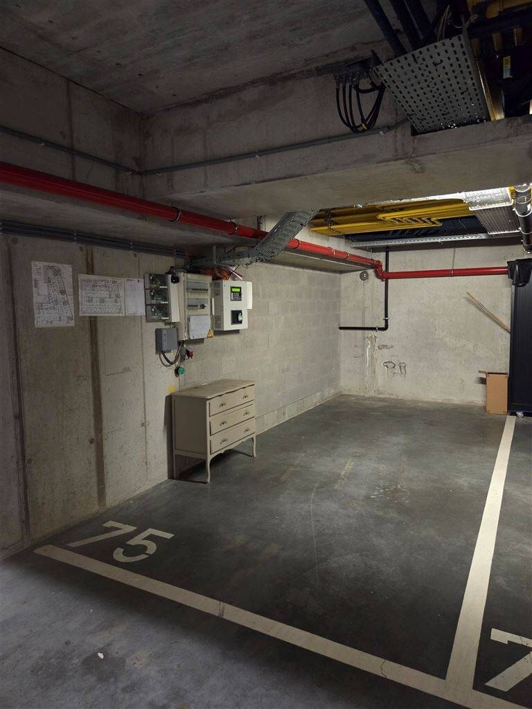 Parking & garage te koop in Oudenaarde 9700 25000.00€ slaapkamers m² - Zoekertje 534315