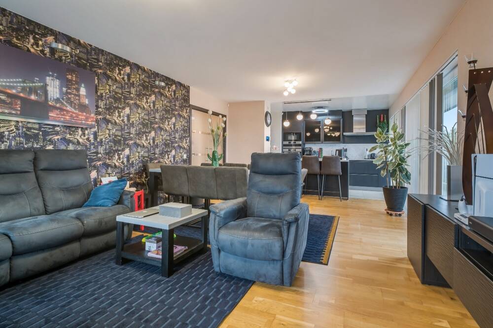 Appartement te koop in Sint-Niklaas 9100 249000.00€ 3 slaapkamers 104.00m² - Zoekertje 536433