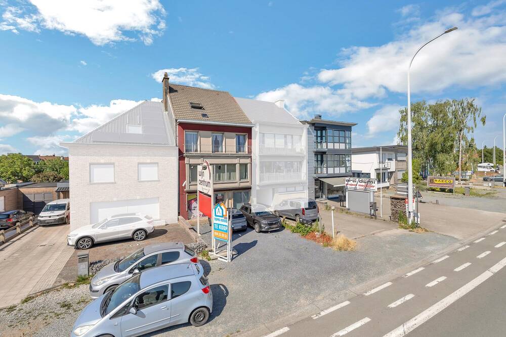 Handelszaak te koop in Ninove 9400 525000.00€ 4 slaapkamers 300.00m² - Zoekertje 536408