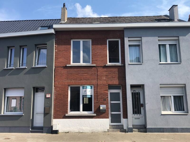 Huis te koop in Erembodegem 9320 225000.00€ 2 slaapkamers 111.00m² - Zoekertje 535707