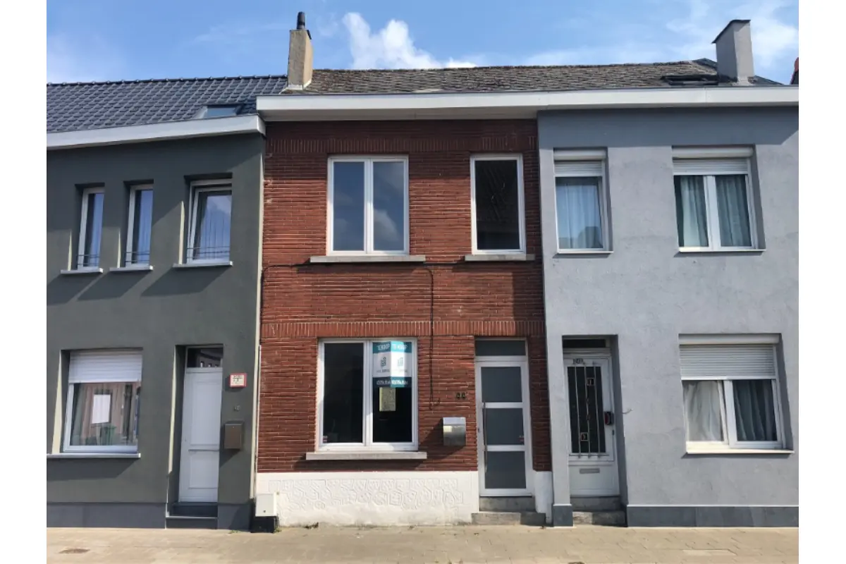 Huis te  koop in Erembodegem 9320 225000.00€ 2 slaapkamers 111.00m² - Zoekertje 535707