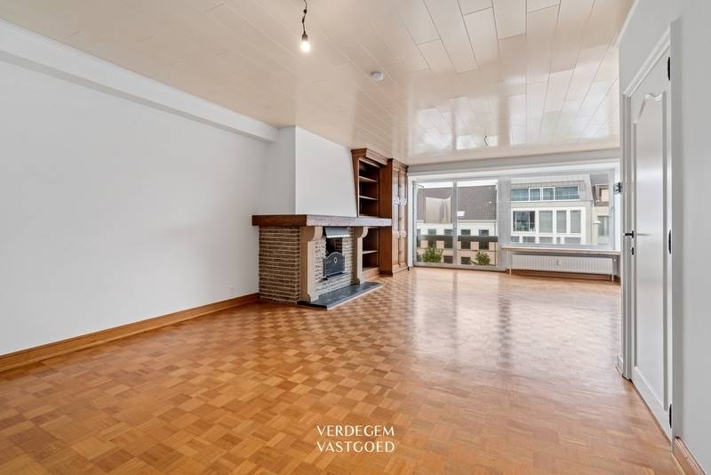 Appartement te  koop in Eeklo 9900 265000.00€ 2 slaapkamers 126.00m² - Zoekertje 536484