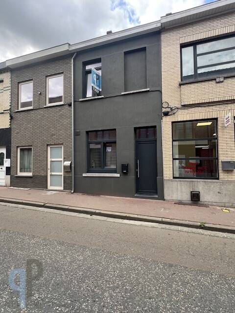 Huis te  koop in Zottegem 9620 274000.00€ 2 slaapkamers 103.00m² - Zoekertje 536897