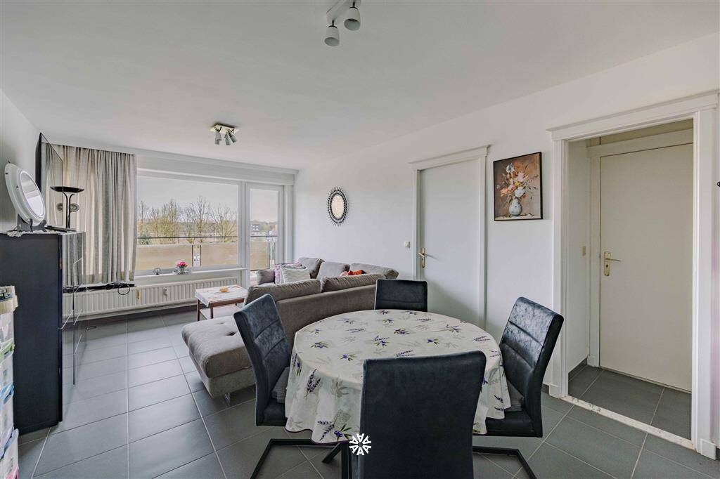 Appartement te koop in Sint-Niklaas 9100 129000.00€ 1 slaapkamers 63.00m² - Zoekertje 537285