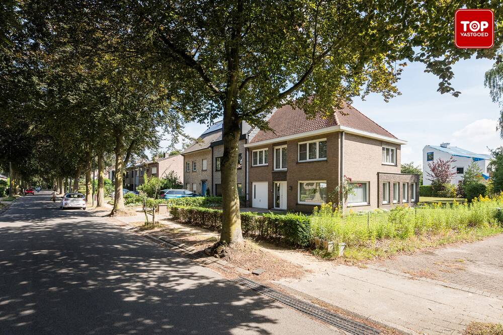 Huis te koop in Wondelgem 9032 539000.00€ 4 slaapkamers 247.00m² - Zoekertje 538176