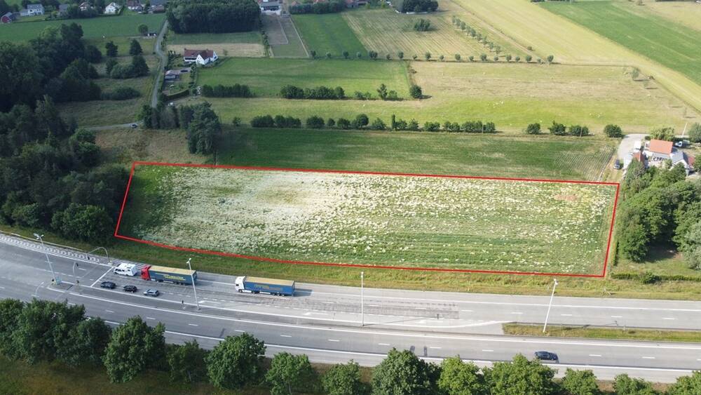 Handelszaak te koop in Maldegem 9990 0.00€ slaapkamers m² - Zoekertje 538170