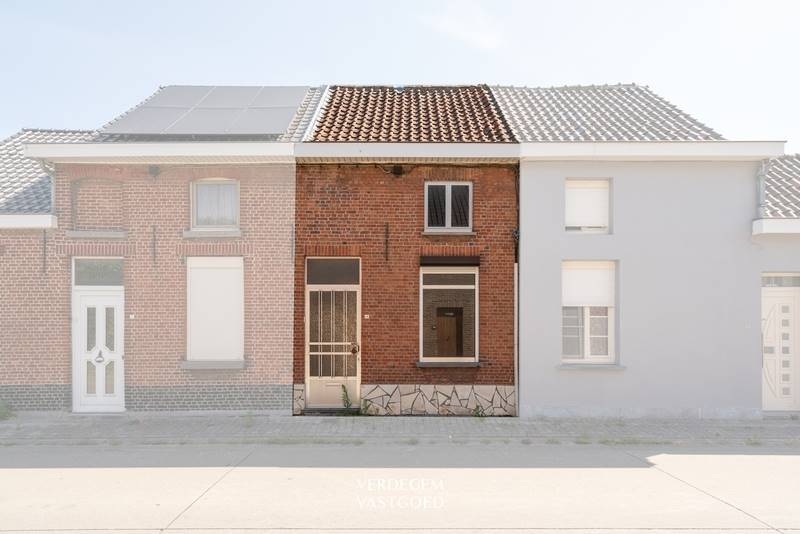 Huis te  koop in Lokeren 9160 149000.00€ 2 slaapkamers 90.00m² - Zoekertje 537975