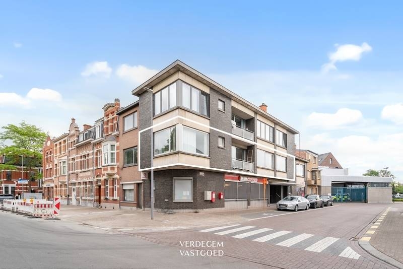 Appartement te koop in Lokeren 9160 179000.00€ 1 slaapkamers 70.00m² - Zoekertje 538340