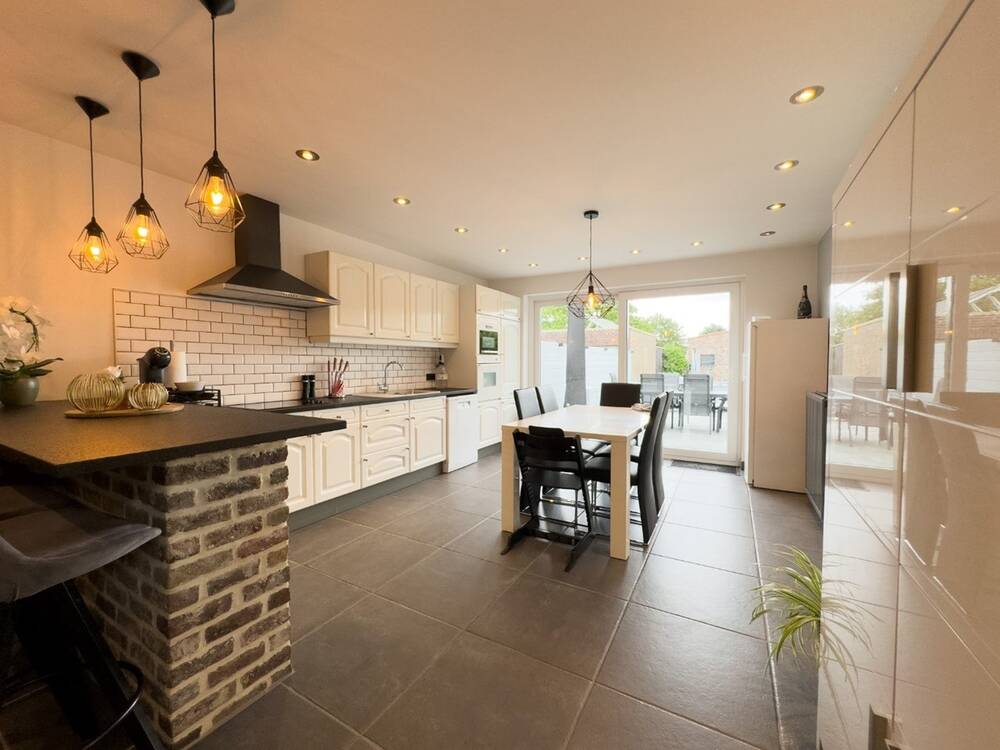 Huis te koop in Maldegem 9990 379000.00€ 3 slaapkamers 149.00m² - Zoekertje 537827