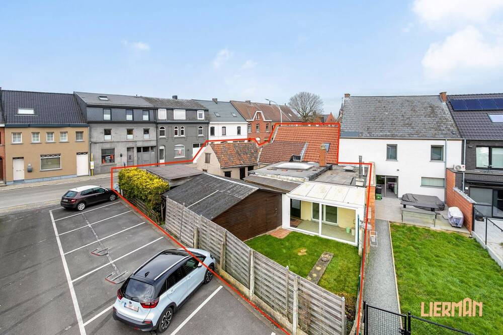 Huis te koop in Herzele 9550 215000.00€ 1 slaapkamers 195.00m² - Zoekertje 562937