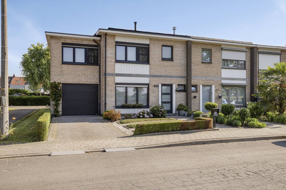 Huis te koop in Sint-Niklaas 9100 375000.00€ 4 slaapkamers 176.00m² - Zoekertje 540008