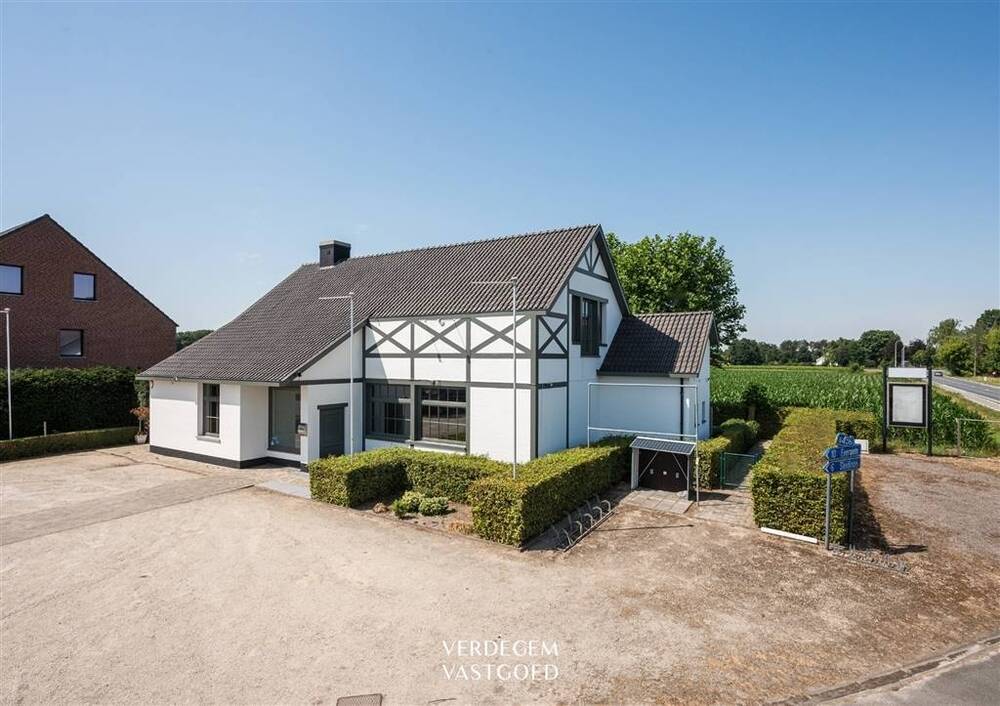Handelszaak te  koop in Lembeke 9971 645000.00€ 2 slaapkamers 356.00m² - Zoekertje 540016