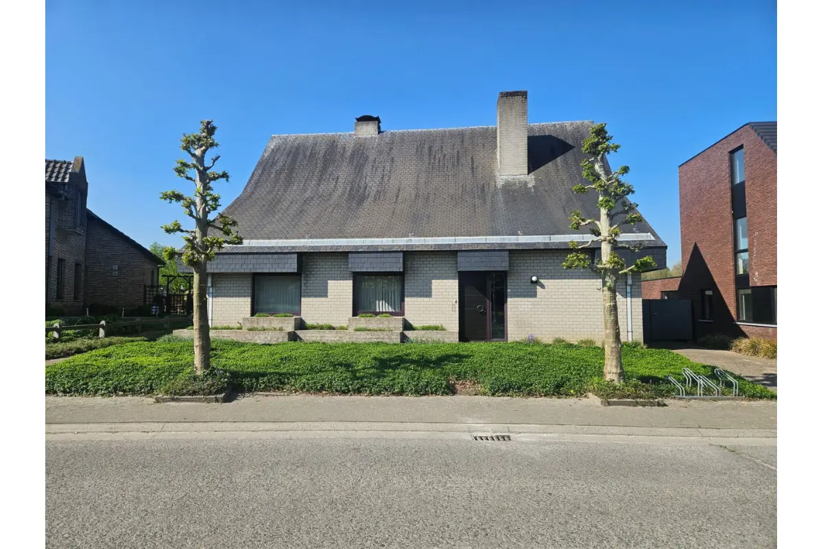 Handelszaak te  huur in Herzele 9550 500.00€  slaapkamers m² - Zoekertje 541668