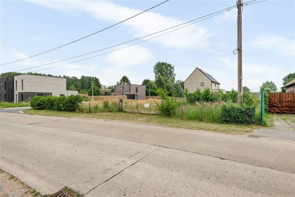 Grond te koop in Moerbeke-Waas 9180 289000.00€ slaapkamers m² - Zoekertje 541174