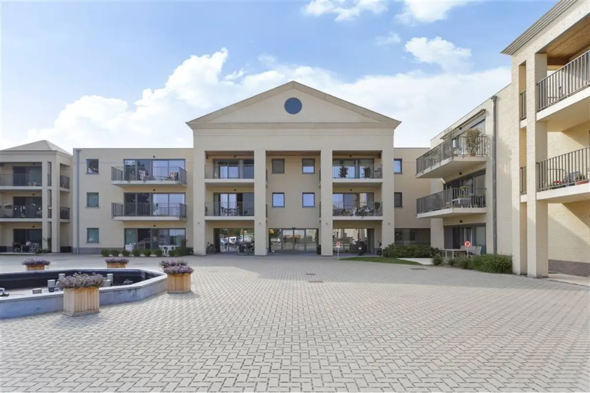 Appartement te  koop in Lokeren 9160 245000.00€ 1 slaapkamers 69.00m² - Zoekertje 541207