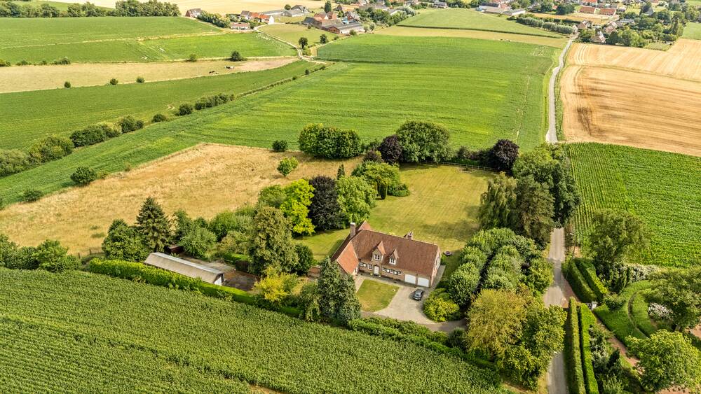 Huis te in Amougies 7750 995000.00€ 6 slaapkamers 400.00m² - Zoekertje 542826