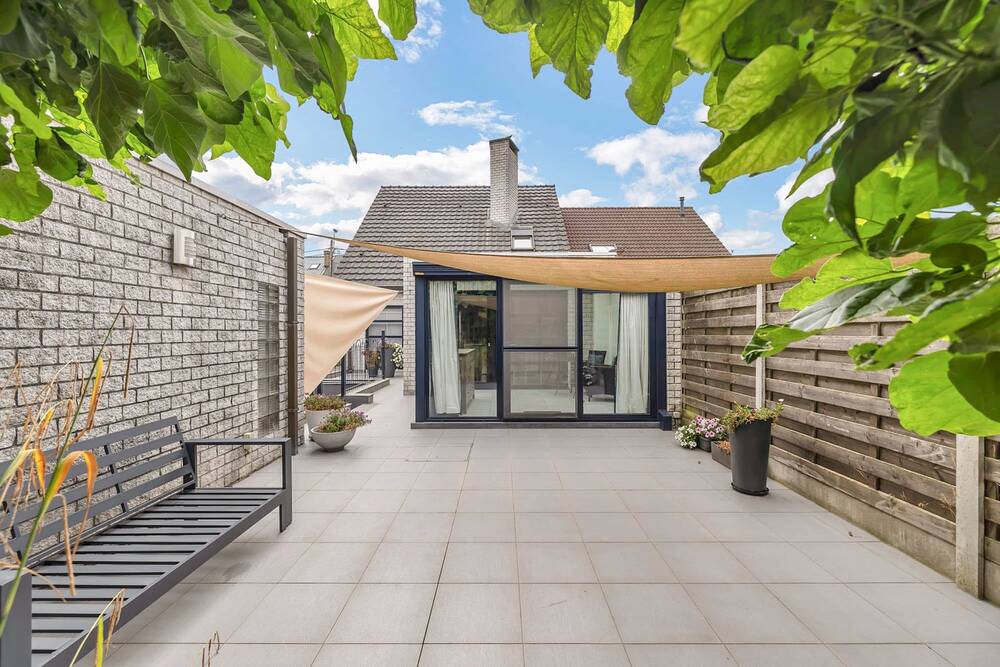 Huis te  koop in Erembodegem 9320 489000.00€ 4 slaapkamers 220.00m² - Zoekertje 575379