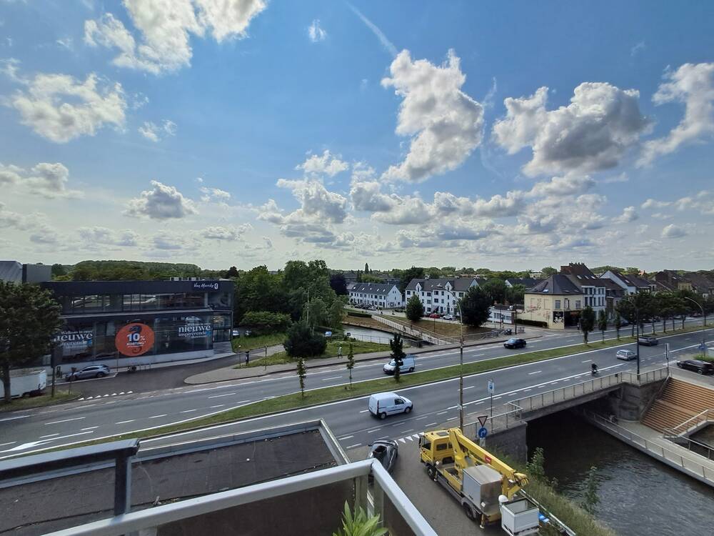 Appartement te in Gent 9000 950.00€ 3 slaapkamers 99.00m² - Zoekertje 544223