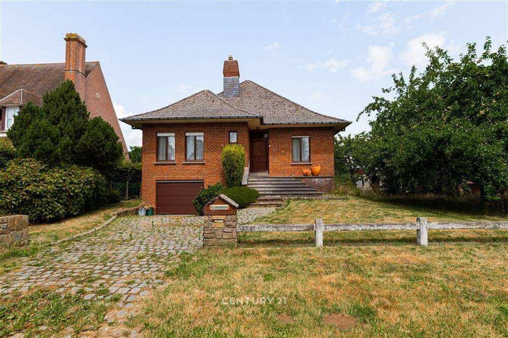 Huis te  koop in Zottegem 9620 449000.00€ 5 slaapkamers 397.00m² - Zoekertje 544343
