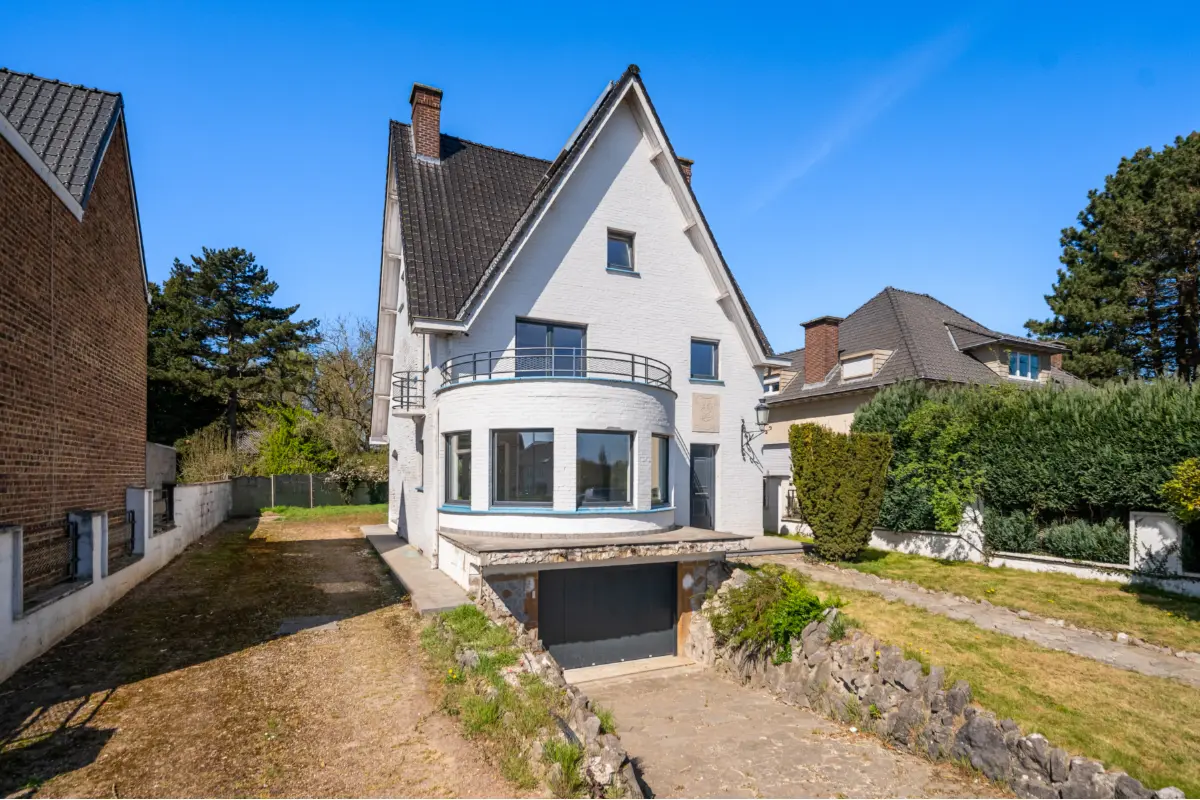 Handelszaak te  koop in Geraardsbergen 9500 339000.00€  slaapkamers 174.00m² - Zoekertje 546376