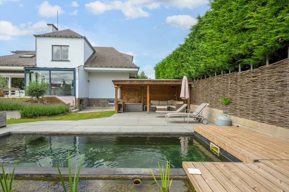 Huis te koop in Ninove 9400 690000.00€ 6 slaapkamers 376.00m² - Zoekertje 546440