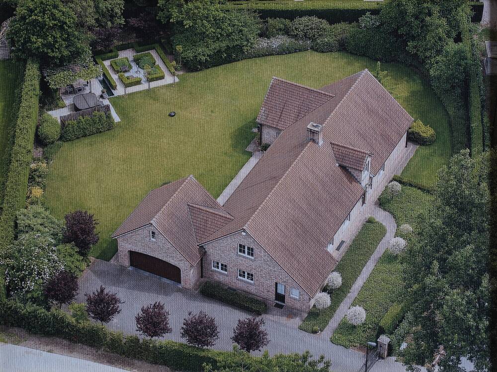 Huis te  koop in Lembeke 9971 975000.00€ 5 slaapkamers 422.00m² - Zoekertje 547176