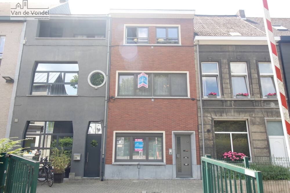 Huis te koop in Aalst 9300 275000.00€ 4 slaapkamers 230.00m² - Zoekertje 547881