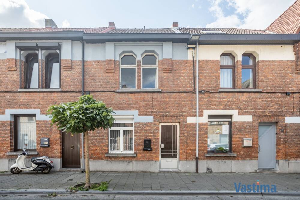 Huis te koop in Aalst 9300 129000.00€ 3 slaapkamers 134.00m² - Zoekertje 547765