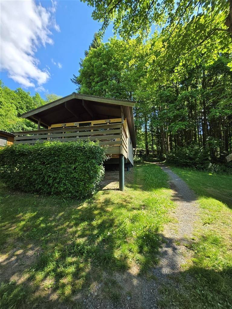 Bungalow te in Hastière-Lavaux 5540 69000.00€ 2 slaapkamers 42.00m² - Zoekertje 548219